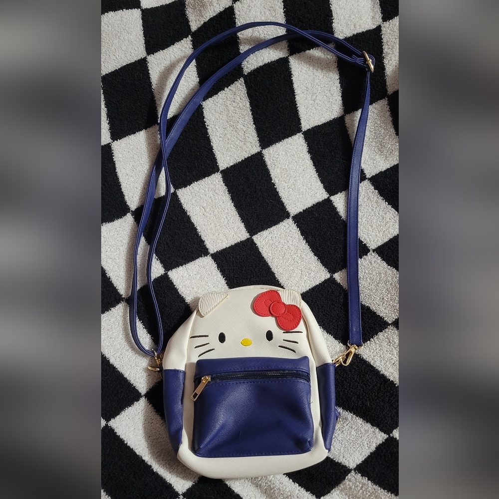 Hello kitty crossbody bag purse